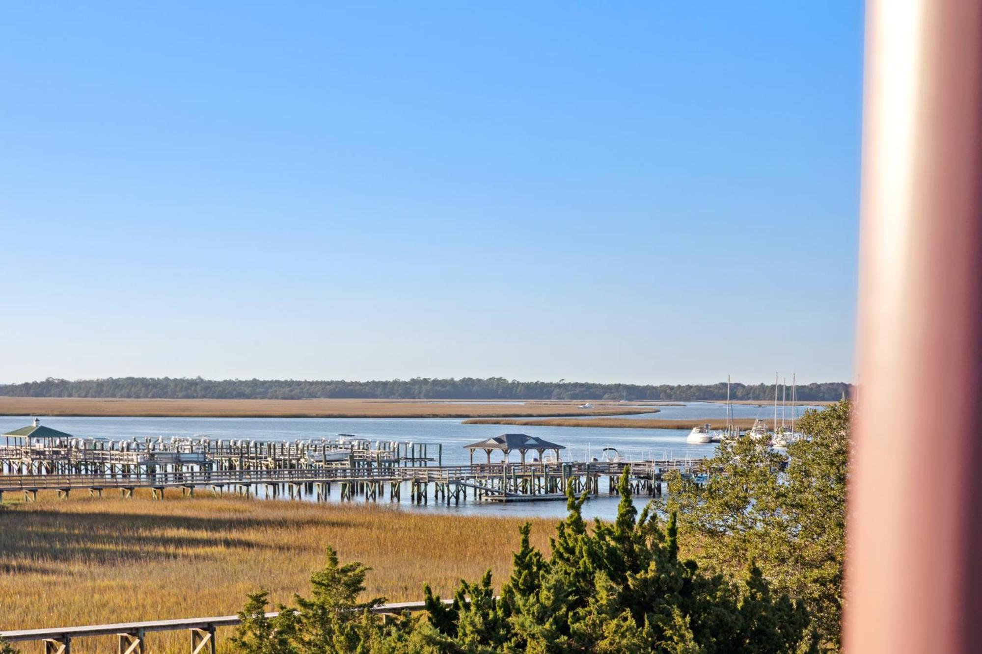 Hotel Folly With Marsh And Sunset Views Folly Beach Eksteriør billede